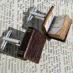 normal_leather-book-cufflinks